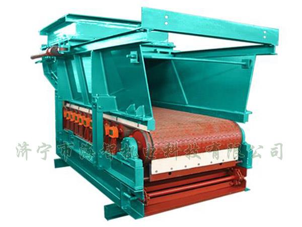 帶式（甲帶）給料機具有運行平穩(wěn)、節(jié)能、環(huán)保等優(yōu)點